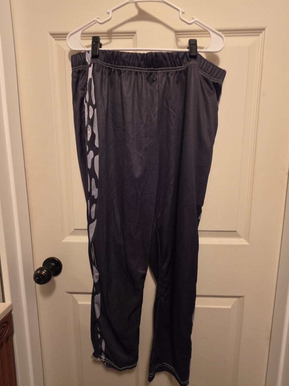 Pajama Set - Picture 4 of 5